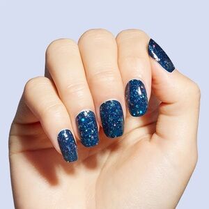 B2G1 OCEANS APART Color Street Nail Strips